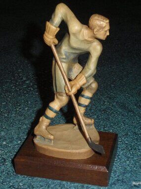 "Hockey Player" Anri 5" Wood Carving Signed By Ulrich Bernardi Rare Sports Gift!